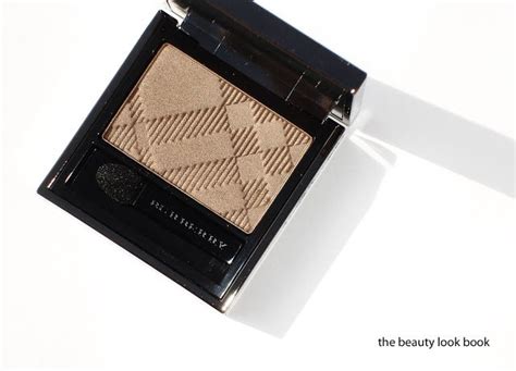 burberry pale barley far|Burberry Pale Barley No. 22 Sheer Eye Shadow.